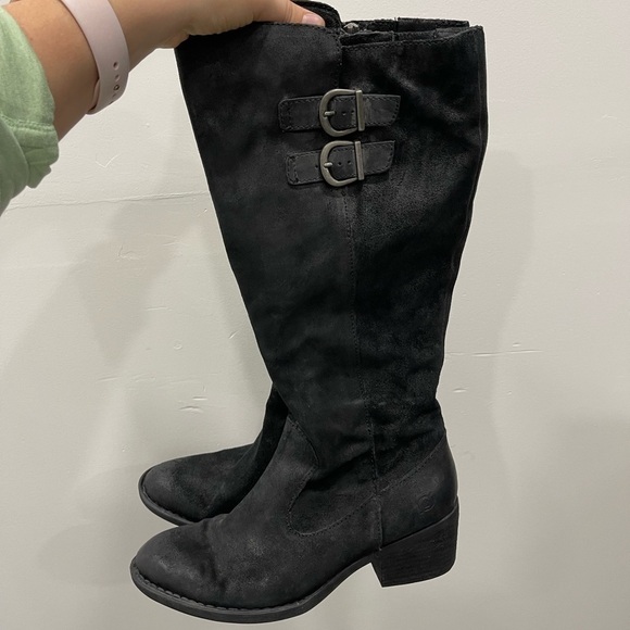 Born Basil Double Buckle Distress Black Suede Leather Heeled Riding Boot Size 8 - Picture 3 of 11